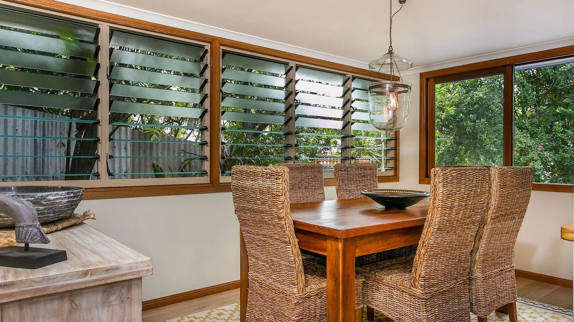 Bottlebrush Cottage Byron Bay Australia