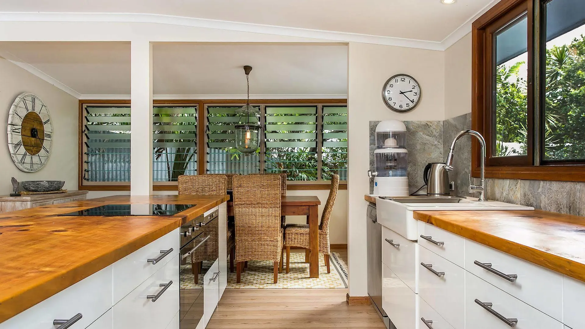 Bottlebrush Cottage 바이런베이 펜션